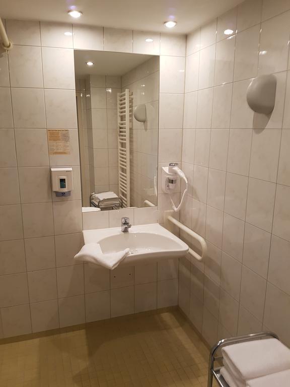 Hotel Restaurant Anders Schwarzenbruck Eksteriør billede